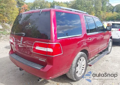 2014 Lincoln Navigator z USA, uszkodzony, nr VIN 5LMJJ2J58EEL05515